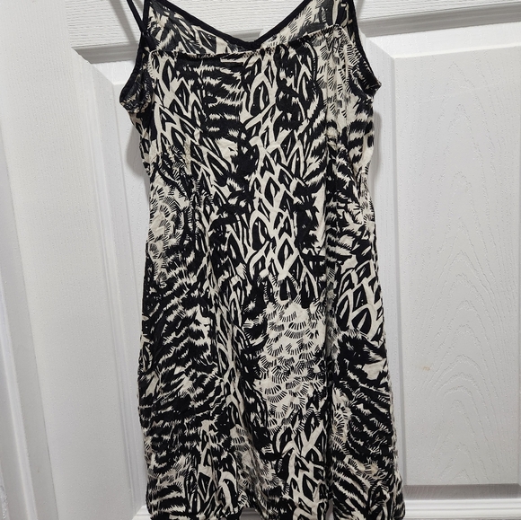 Matix Mini Dress - Picture 3 of 5